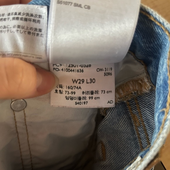 Levi’s 501 Distressed Straight Leg Jeans - Picture 5 of 5